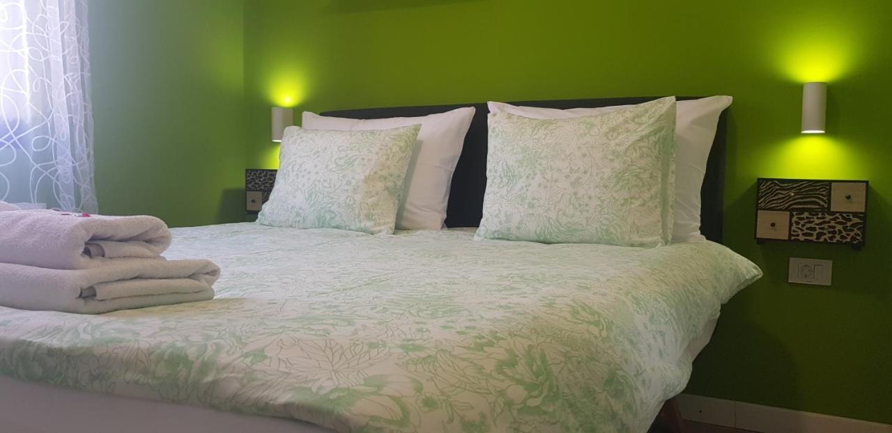 Apartment Mavero-Free Private Parking ซาเกร็บ ภายนอก รูปภาพ