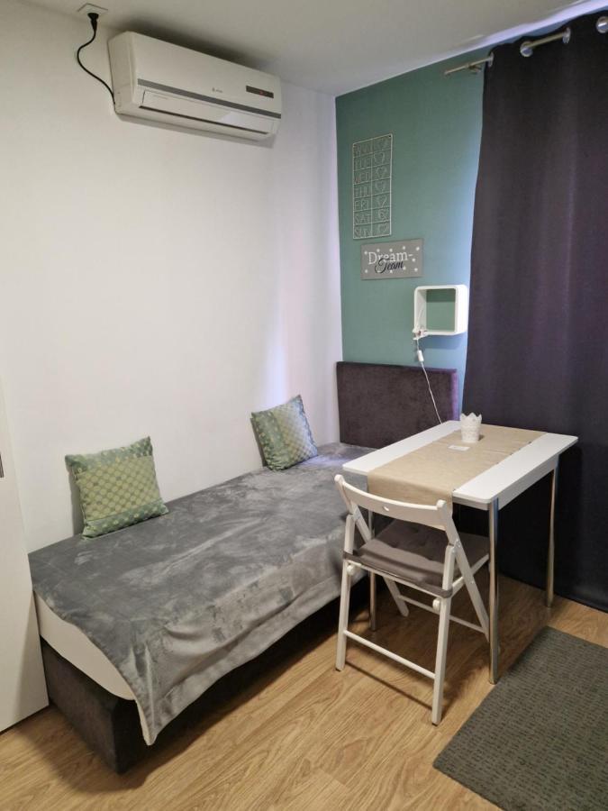 Apartment Mavero-Free Private Parking ซาเกร็บ ภายนอก รูปภาพ