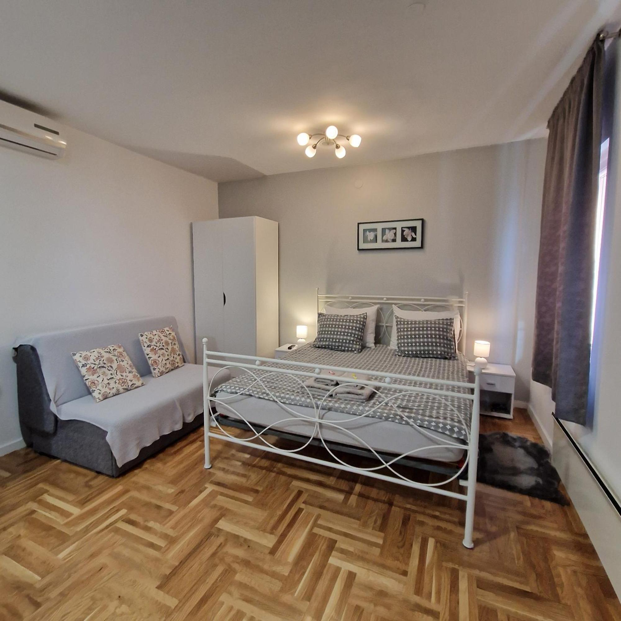 Apartment Mavero-Free Private Parking ซาเกร็บ ภายนอก รูปภาพ