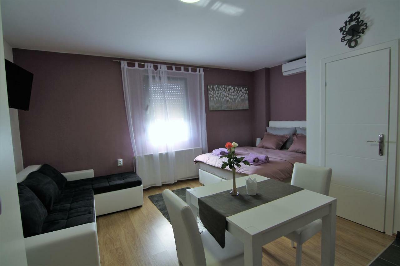 Apartment Mavero-Free Private Parking ซาเกร็บ ภายนอก รูปภาพ
